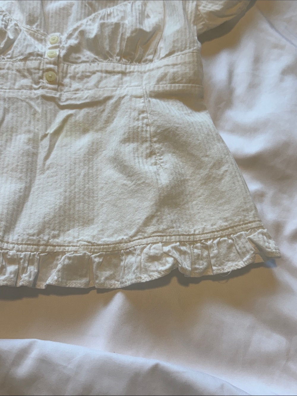Brandy Melville Ruffle Top - Picture 3 of 6